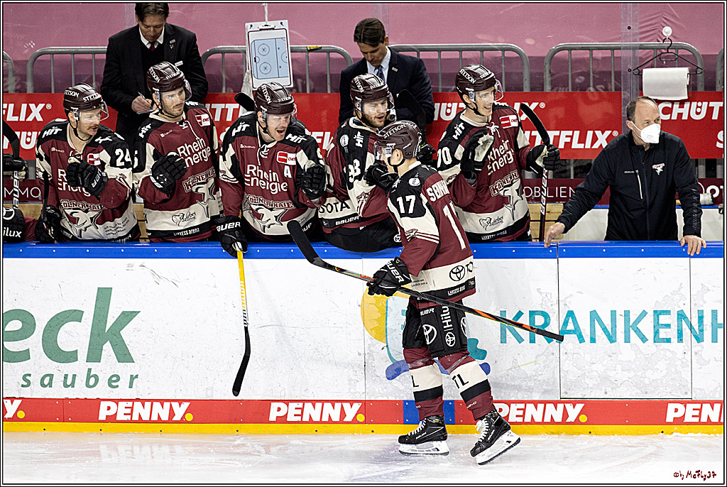 PENNY DEL;  Koelner Haie - EHC Red Bull Muenchen; Koeln, 31.03.2021